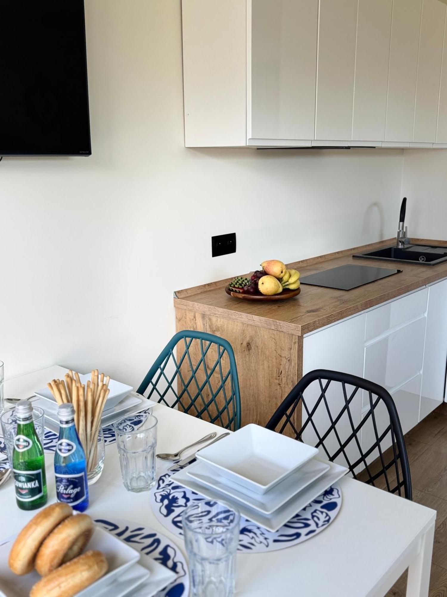 Karwia Marina Apartamenty Buitenkant foto
